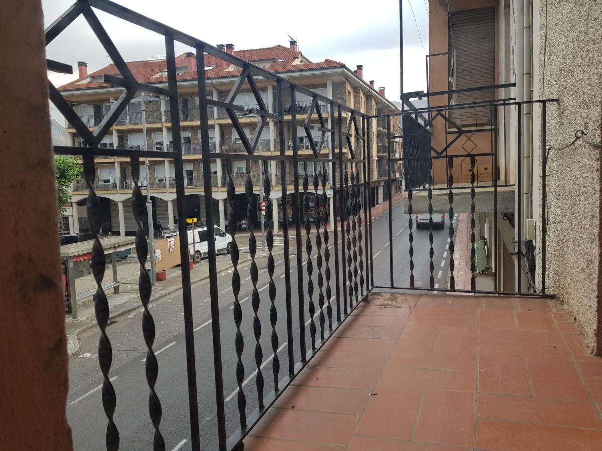 Апартаменти Fantastic Pis A Oliana Alt Urgell Lleida Wifi Екстер'єр фото